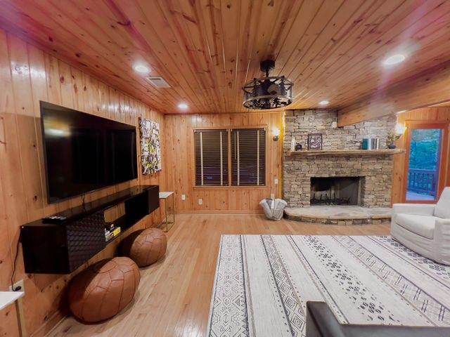 893 Hooper Road Cleveland, GA 30528 - Photo 11 of 68 a living room with furniture and a flat screen tv