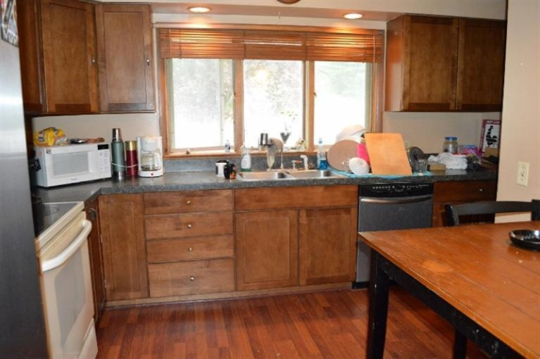 613 Pinewood Road Muskegon, MI 49445 - Photo 3 of 5 Additional Photo