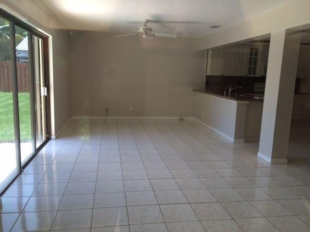 610 Southwest 17th Street Boca Raton, FL 33486 - Photo 10 of 49 en empty room with cabinets
