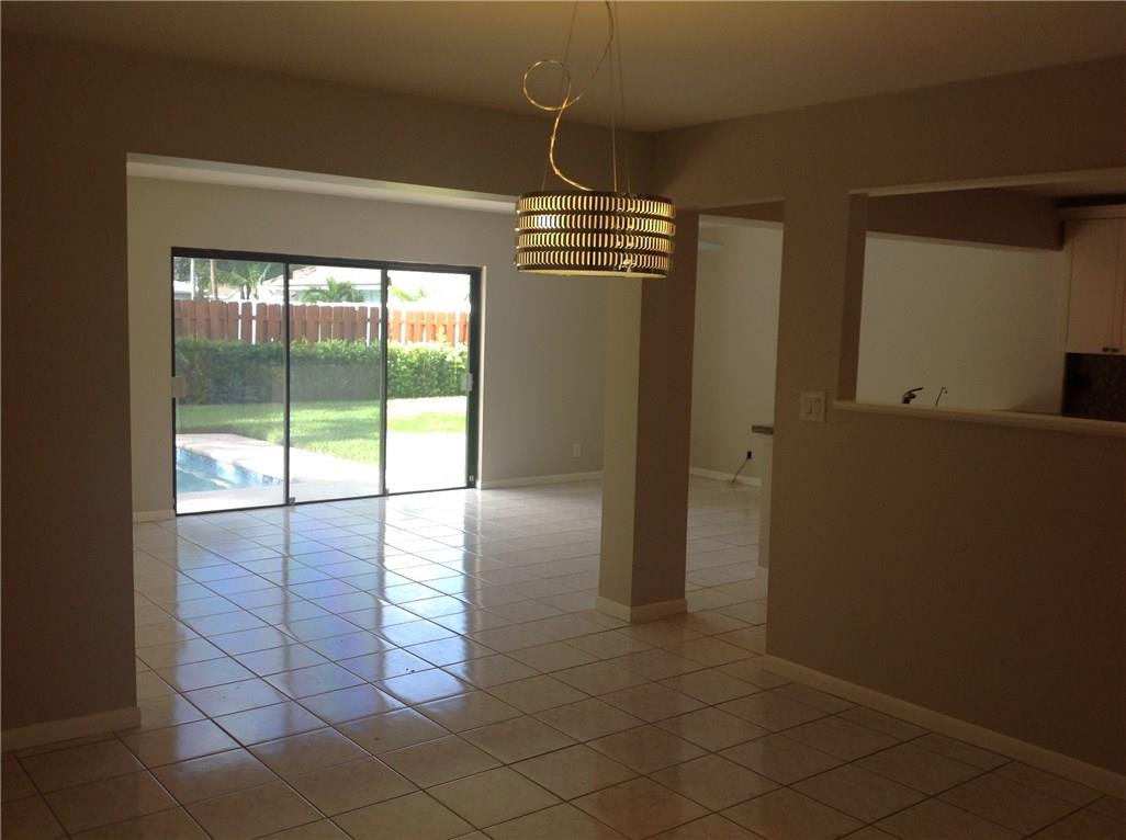 610 Southwest 17th Street Boca Raton, FL 33486 - Photo 29 of 49 a view of an empty room with a window