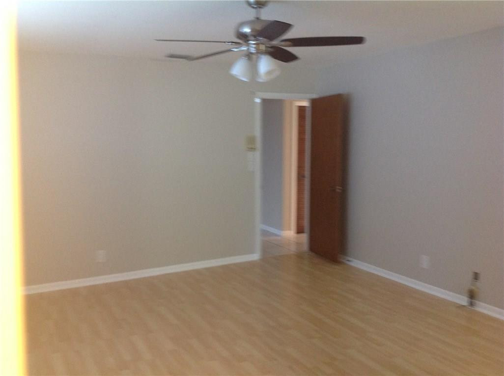 610 Southwest 17th Street Boca Raton, FL 33486 - Photo 40 of 49 a view of an empty room