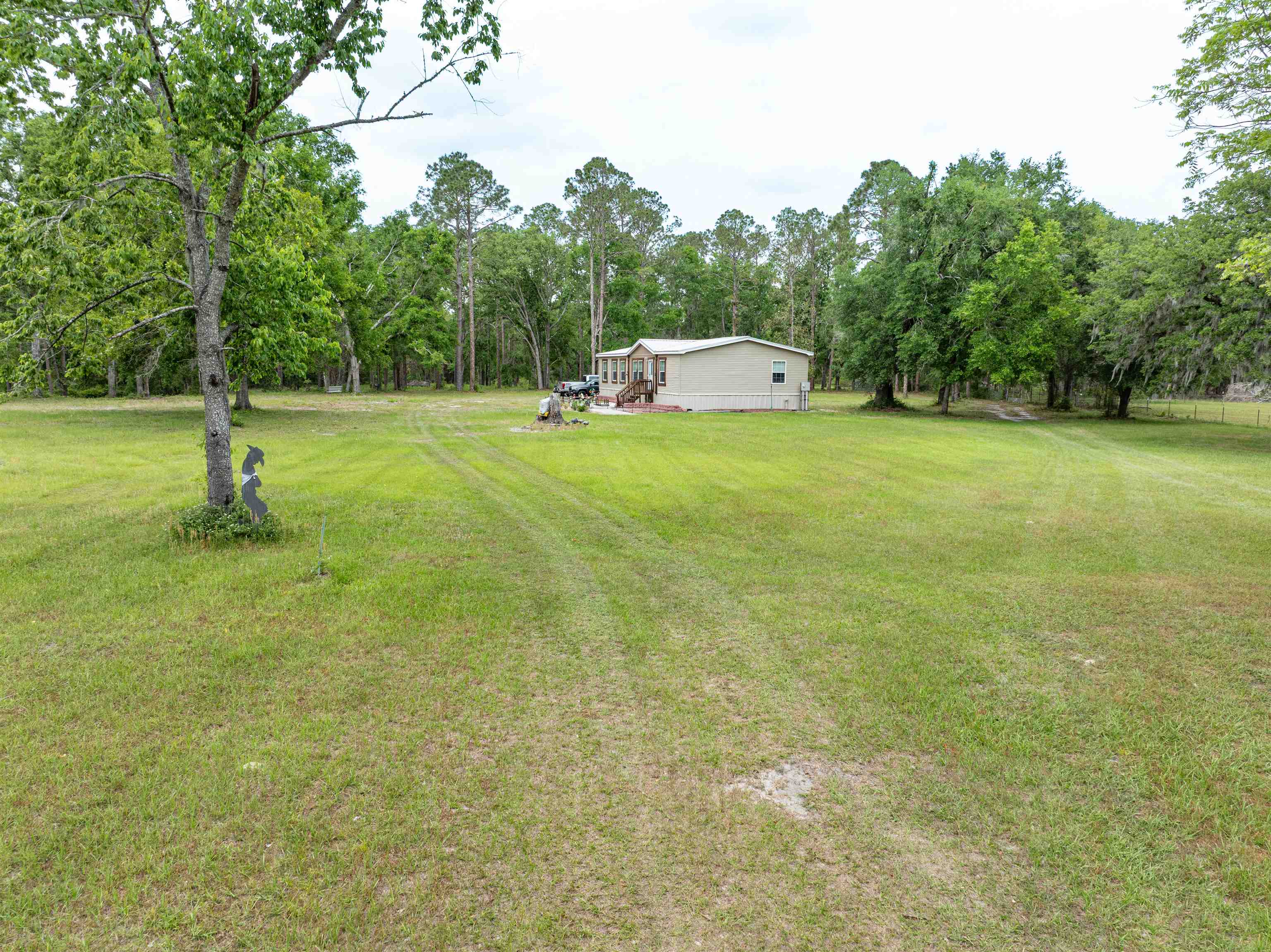 4779 Northeast Bellville Road Pinetta, FL 32350 - Photo 26 of 39