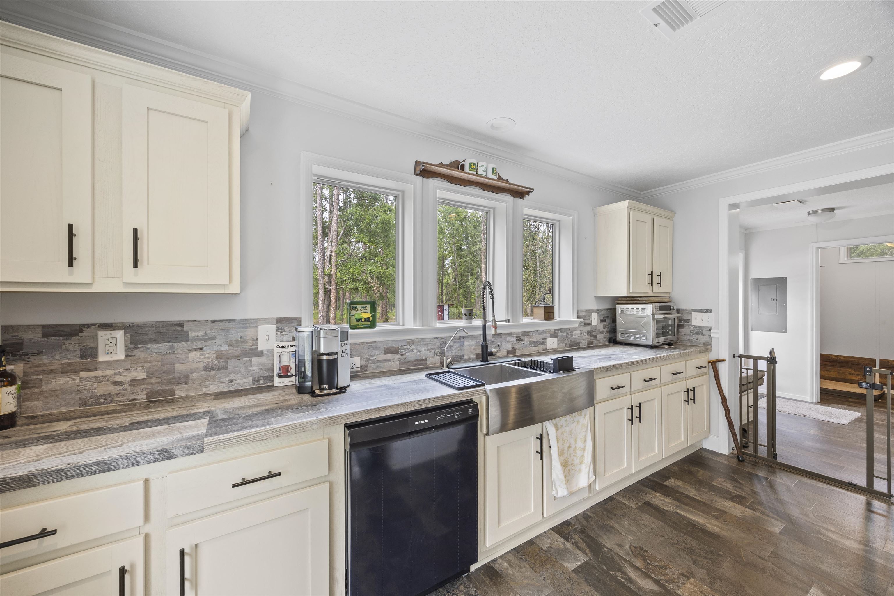 4779 Northeast Bellville Road Pinetta, FL 32350 - Photo 35 of 39