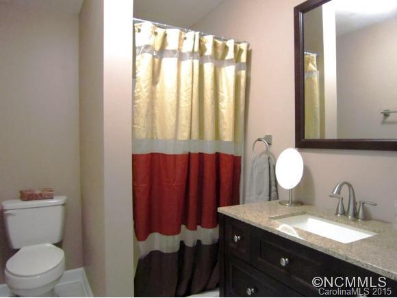 95 Davidson Road Swannanoa, NC 28778 - Photo 18 of 24 Gallery Image 18