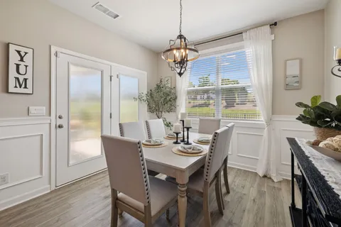 $385,000 | 2140 Quinn Drive, White House, TN 37188