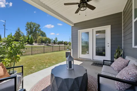 $385,000 | 2140 Quinn Drive, White House, TN 37188