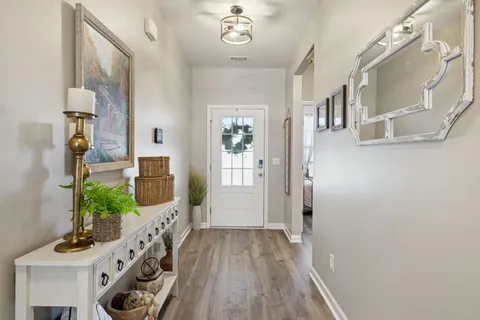 $385,000 | 2140 Quinn Drive, White House, TN 37188