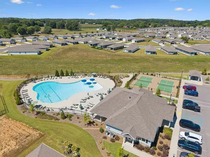 $385,000 | 2140 Quinn Drive, White House, TN 37188