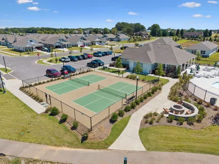 $385,000 | 2140 Quinn Drive, White House, TN 37188