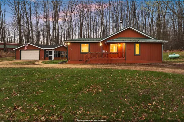$255,900 | 10257 Cedar Valley Lane, Suring, WI 54174
