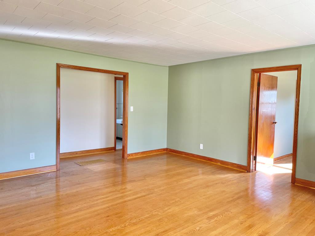 305 State Rte T 1007 Fries, VA 24330 - Photo 6 of 30 Gallery Image 6