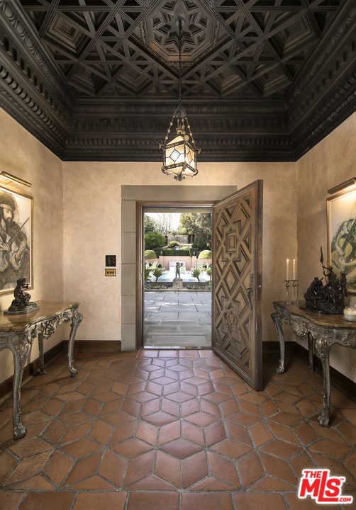 1011 North Beverly Drive Beverly Hills, CA 90210 - Photo 11 of 42