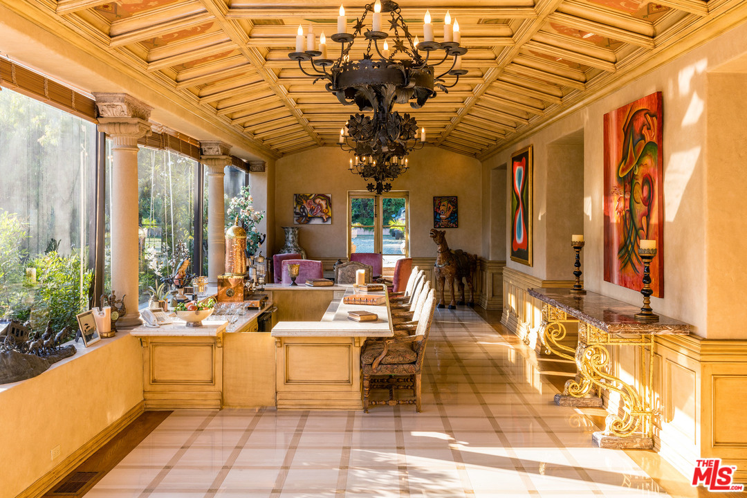 1011 North Beverly Drive Beverly Hills, CA 90210 - Photo 33 of 42