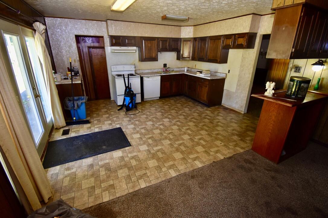 4296 Ronnie Lake Road Utica, KY 42376 - Photo 32 of 43 D3ABF484-4EE9-4D5D-B409-008DC2BA6EFE_1_1