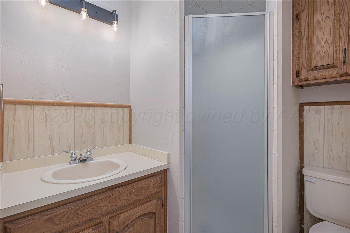 122 Racine Trail Amarillo, TX 79108 - Photo 12 of 17 11-Primary Bathroom 2