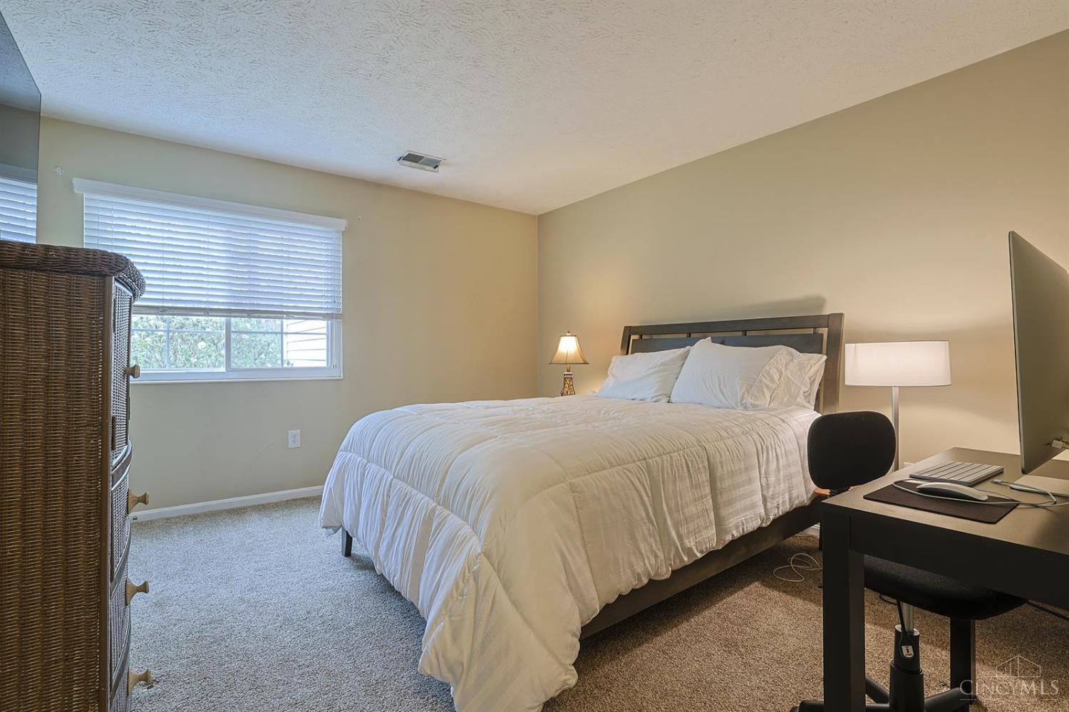7394 Ridgepoint Drive, Unit 2 Cincinnati, OH 45230 - Photo 20 of 31 Gallery Image 20