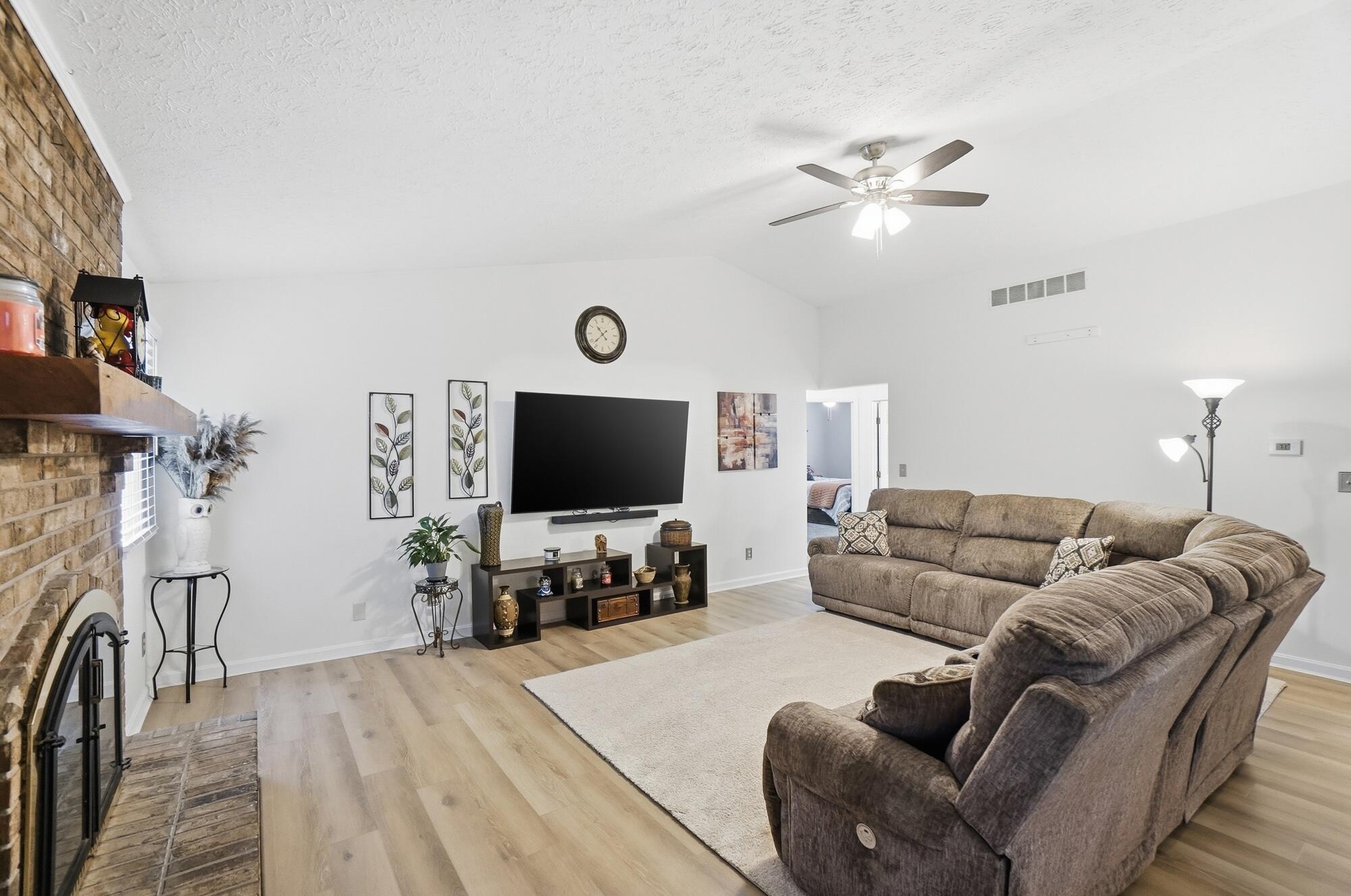 1423 Boone Aire Road Florence, KY 41042 - Photo 6 of 48