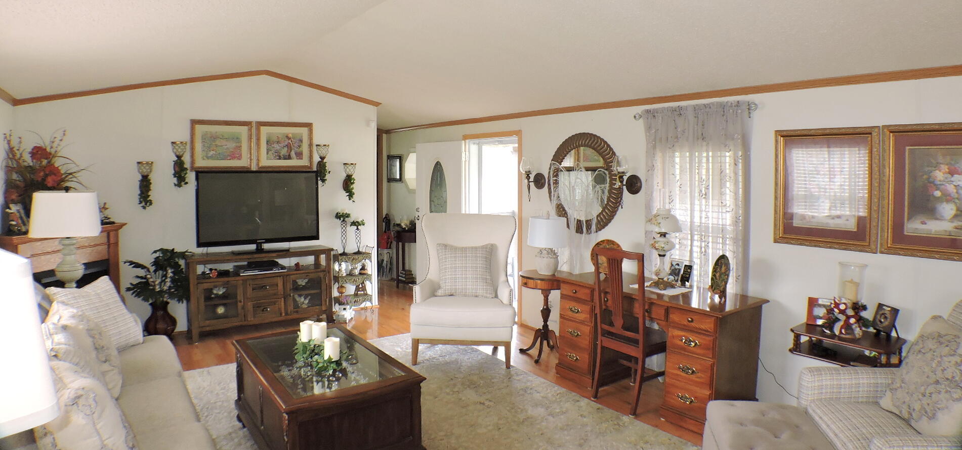 6845 Levee Road Jeffersonville, KY 40337 - Photo 6 of 37 DSCN9023