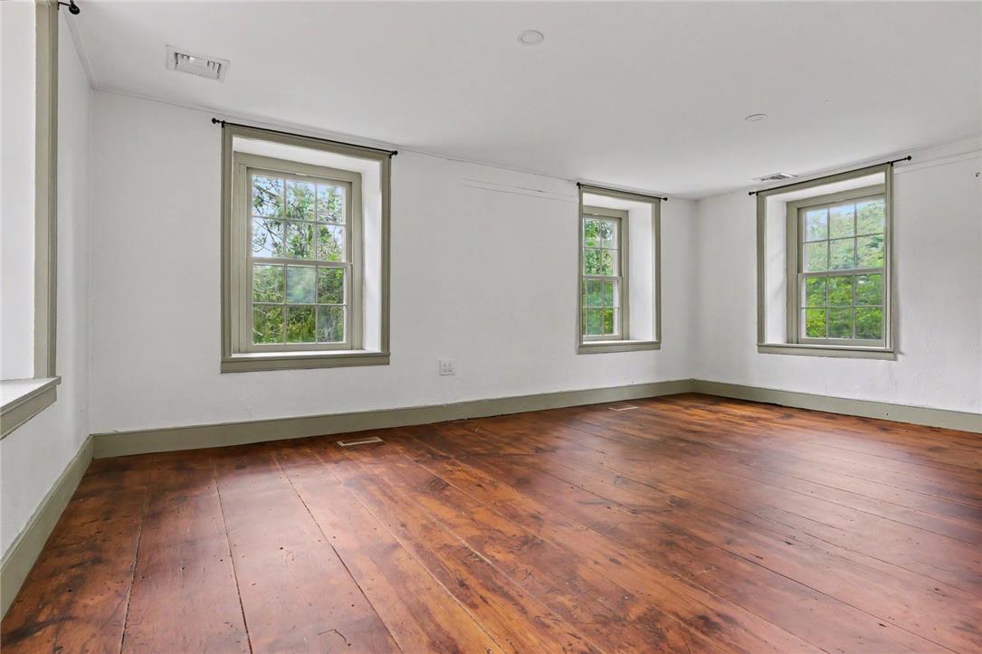 1067 West Thatcher Road Quakertown, PA 18951 - Photo 40 of 60 Gallery Image 40