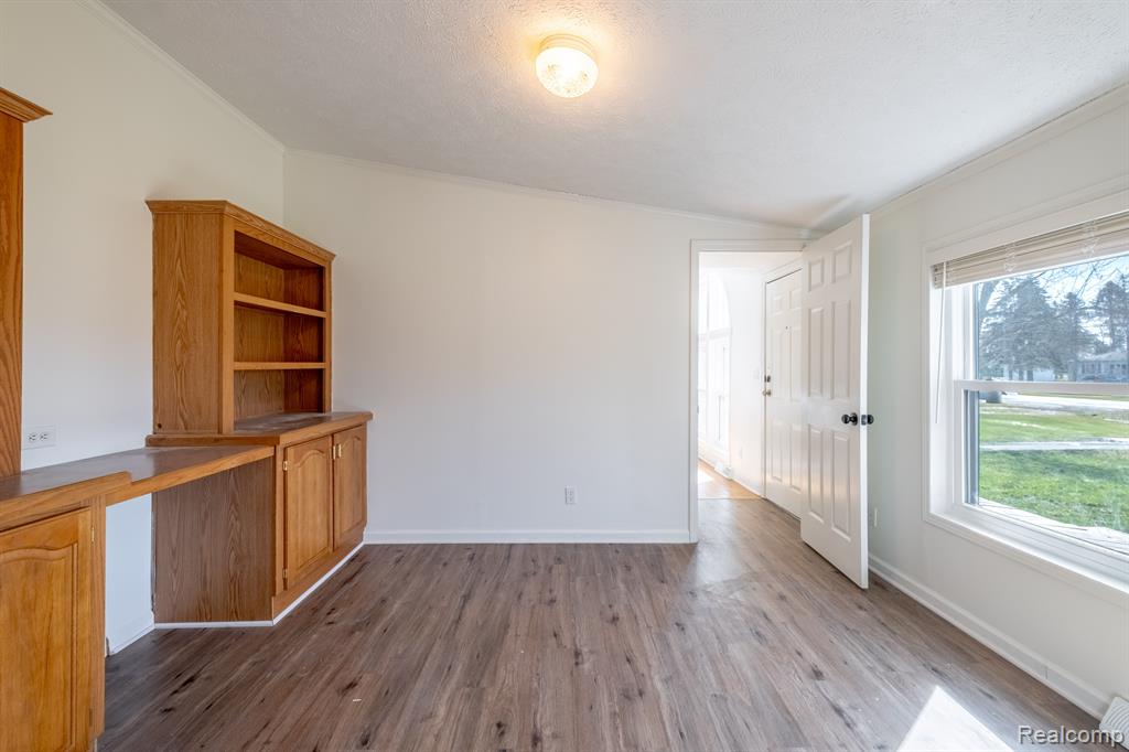 2375 Gibson Road Grand Blanc, MI 48439 - Photo 18 of 41 Gallery Image 18