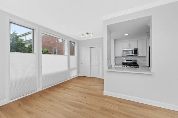 $5,500 | 1 Warren Street, Unit 109, Boston, MA 02129