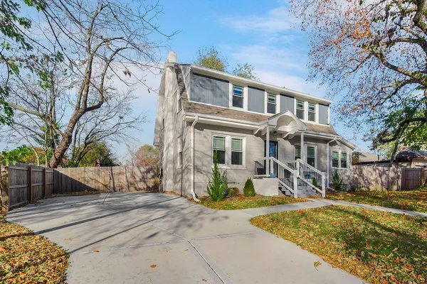 $370,000 | 1705 Southwest Walnut Street, Blue Springs, MO 64015