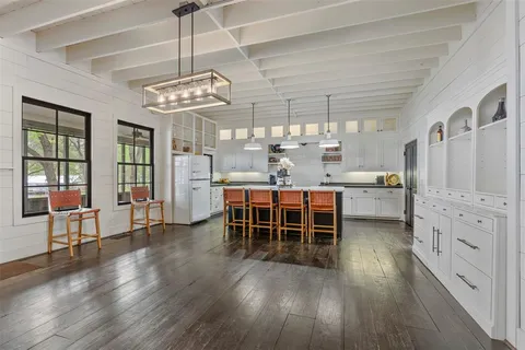 $699,000 | 2000 North Lake Drive, Greenville, TX 75402