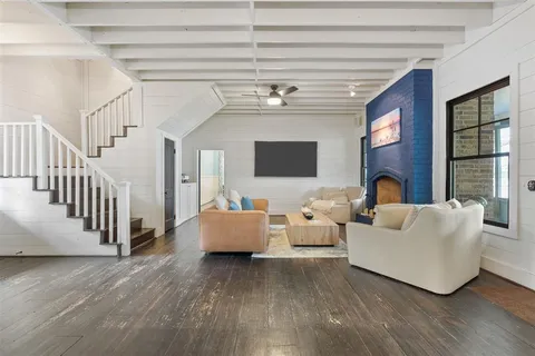 $699,000 | 2000 North Lake Drive, Greenville, TX 75402