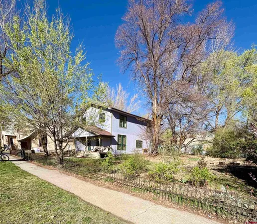 a view of an entryway