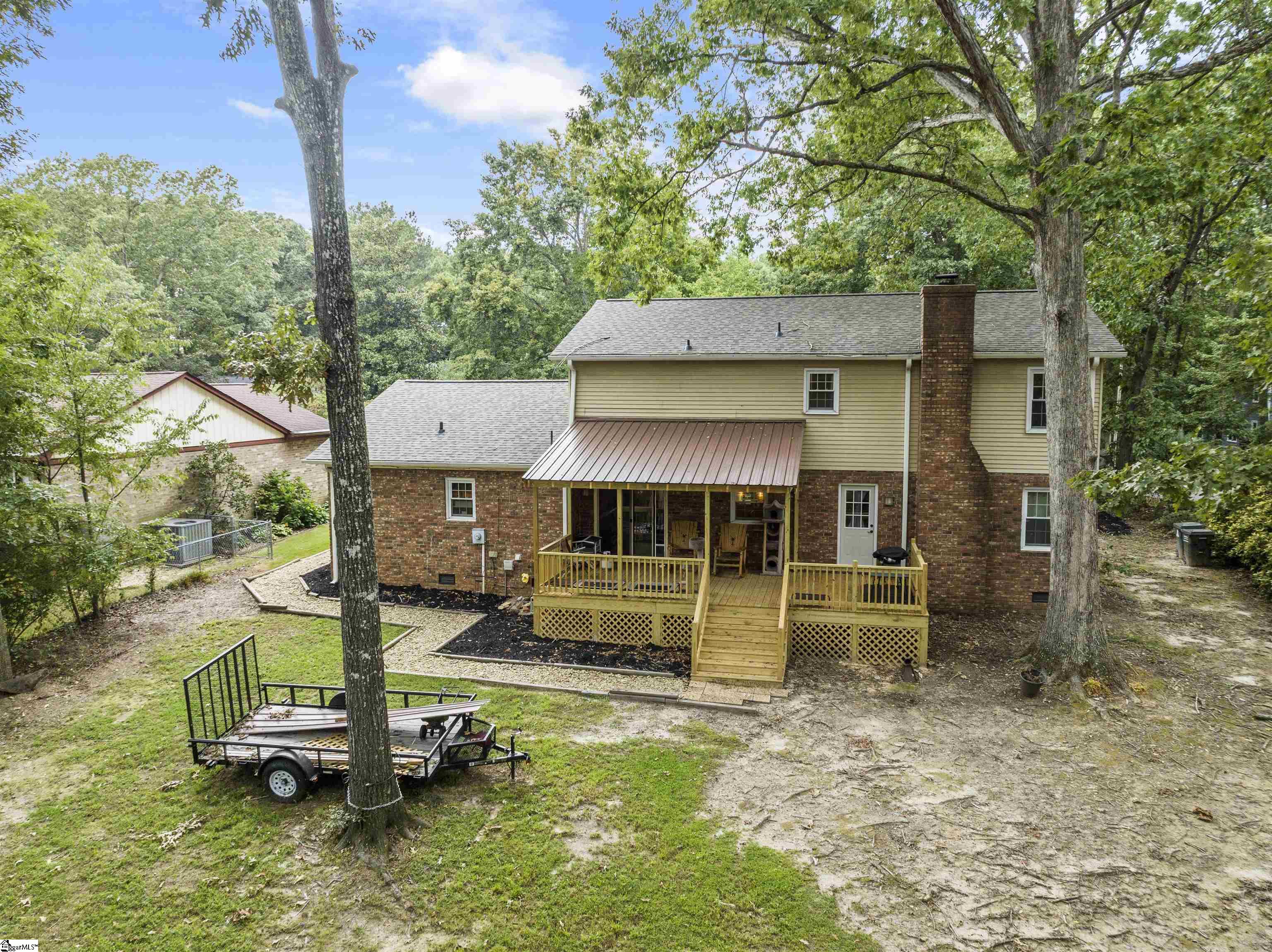 400 Hudson Farm Road Greer, SC 29650 - Photo 4 of 34 Gallery Image 4