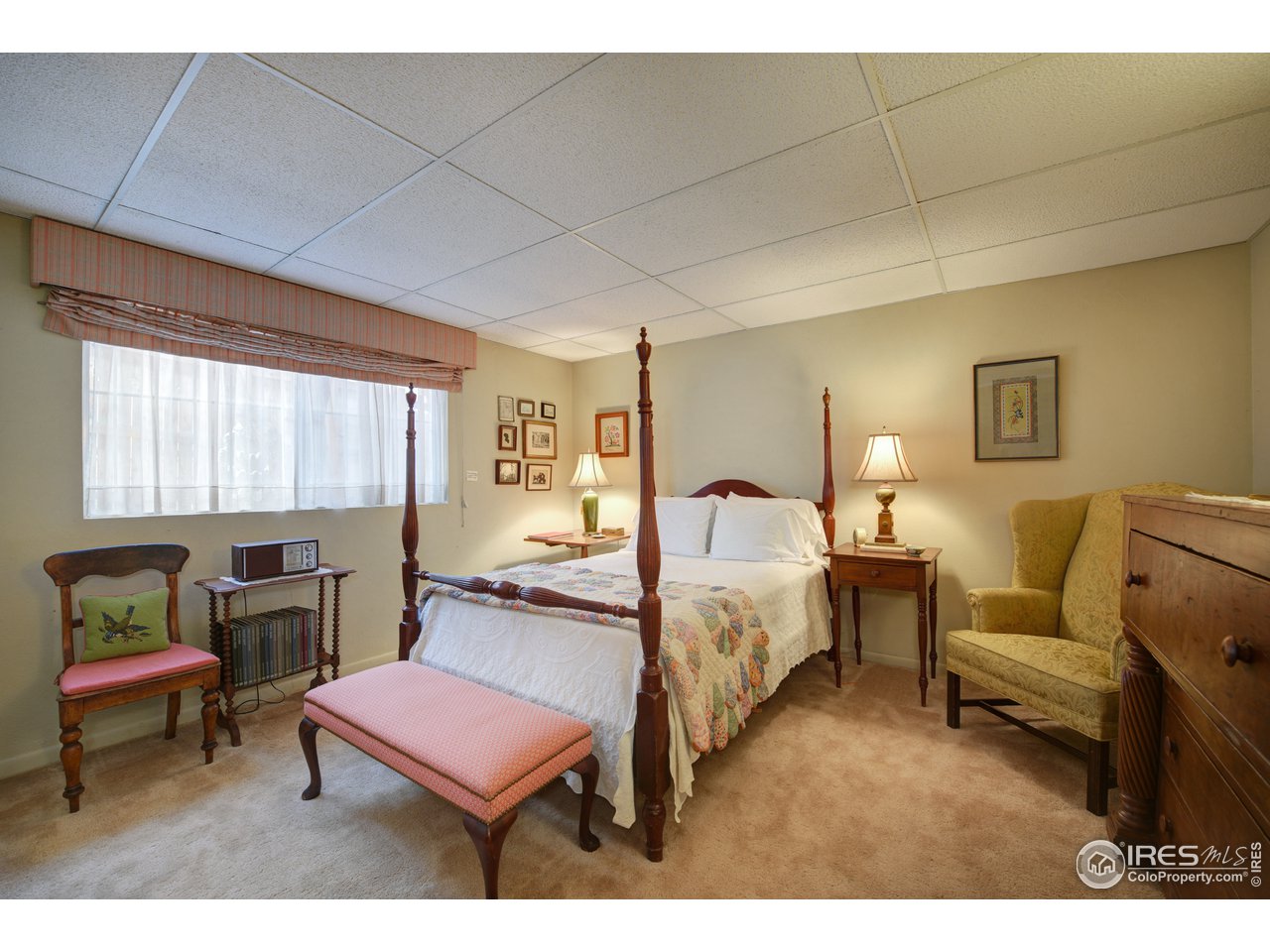 550 13th Street Boulder, CO 80302 - Photo 16 of 26 a living room with furniture and a wooden floor