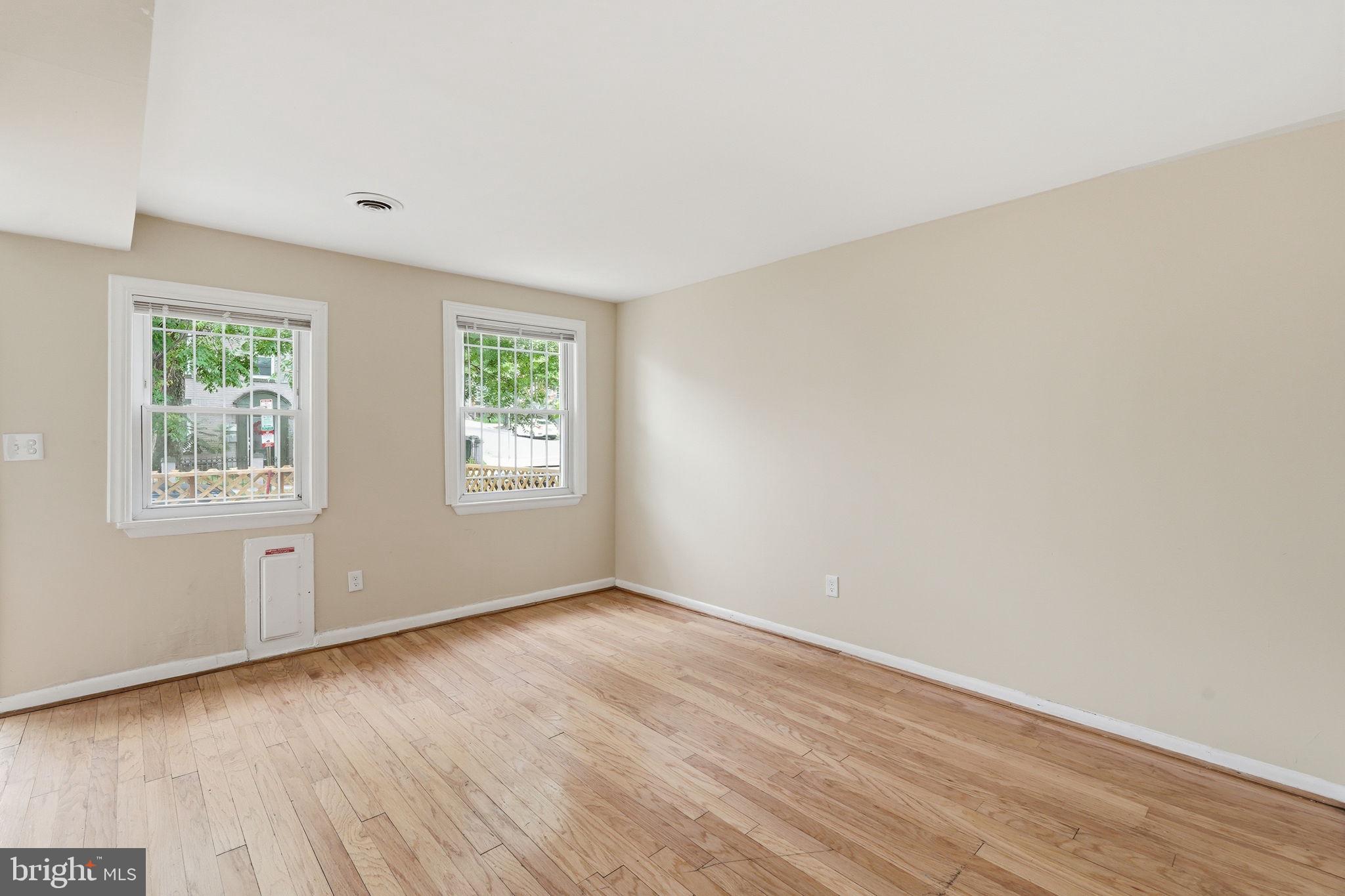 1235 16th Street Northeast Washington, DC 20002 - Photo 19 of 50