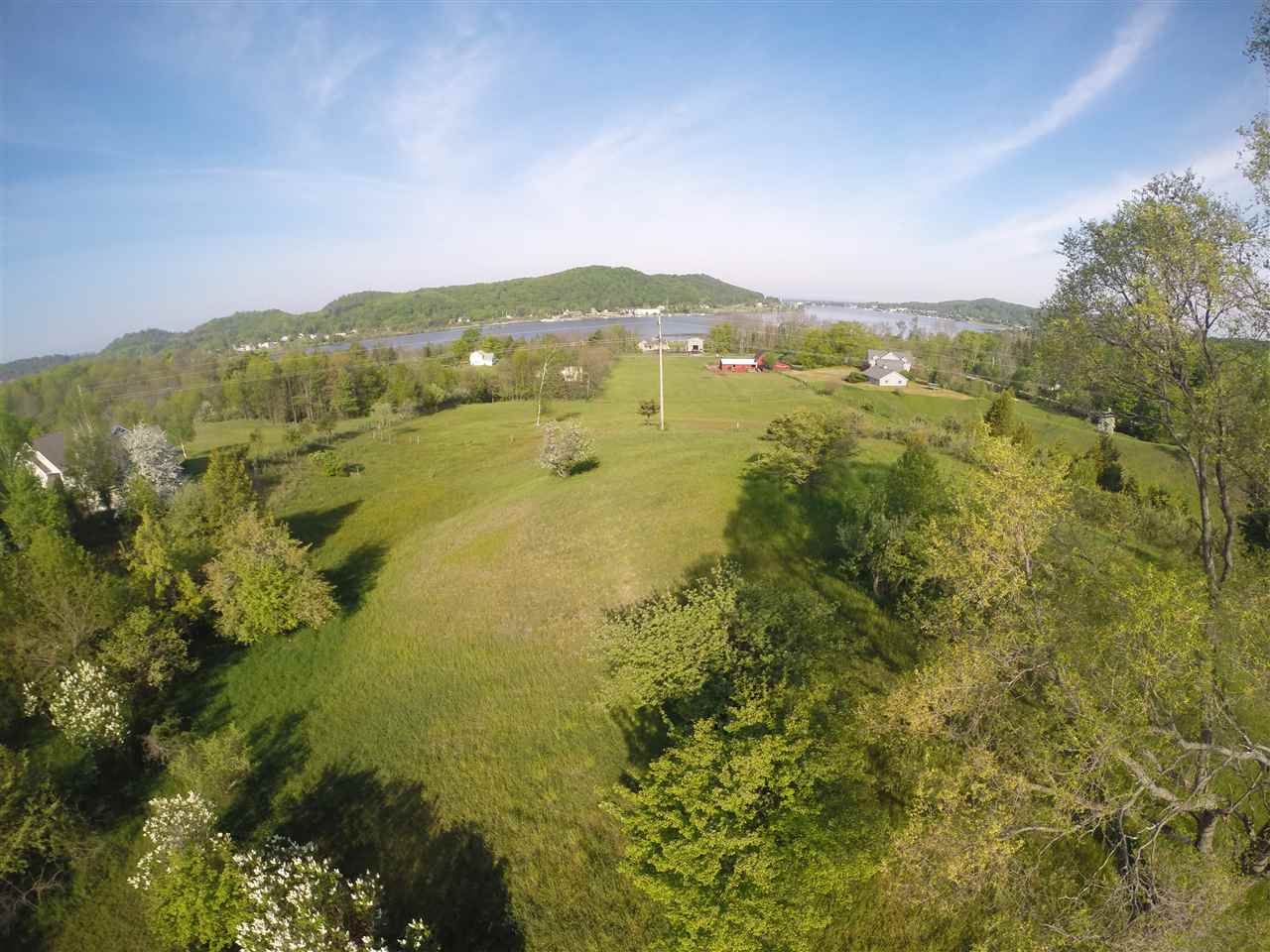 660 Bacon Road Frankfort, MI 49635 - Photo 15 of 21 1812994-14.JPG