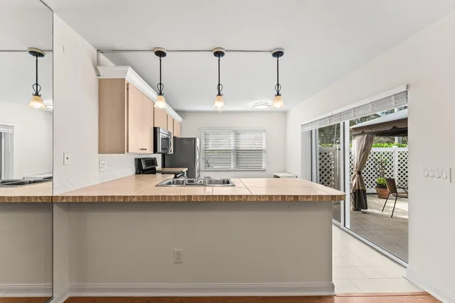 $338,000 | 3136 Kingston Court, West Palm Beach, FL 33409