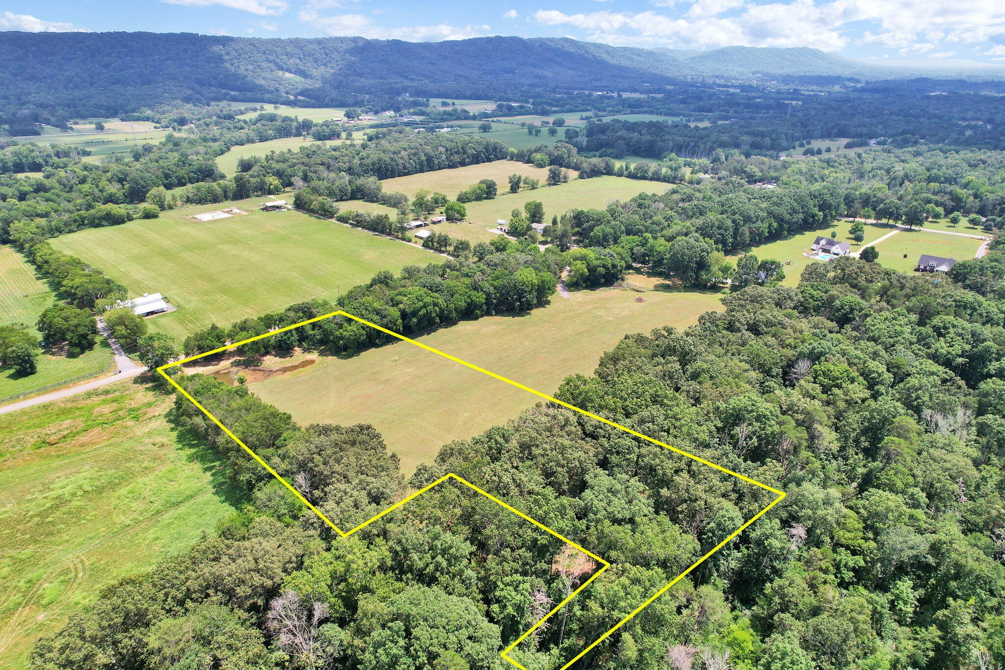 1 Snow Hill Road Ooltewah, TN 37363 - Photo 12 of 17 Gallery Image 12