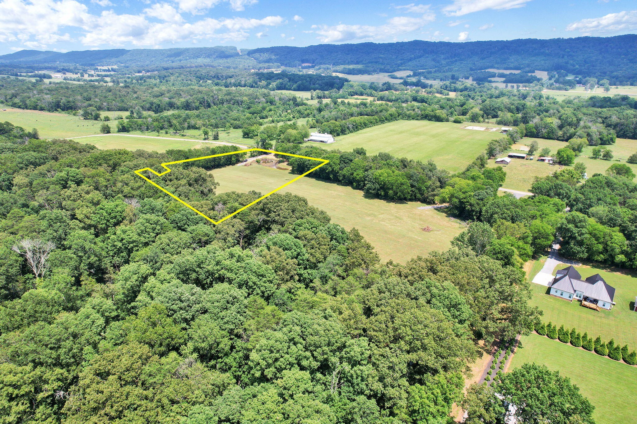 1 Snow Hill Road Ooltewah, TN 37363 - Photo 15 of 17 Gallery Image 15