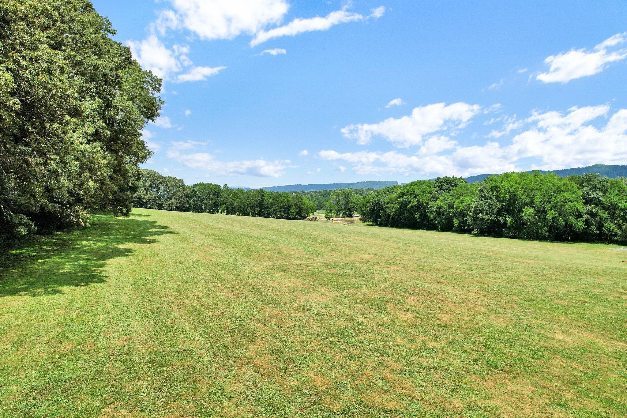 1 Snow Hill Road Ooltewah, TN 37363 - Photo 8 of 17 Gallery Image 8