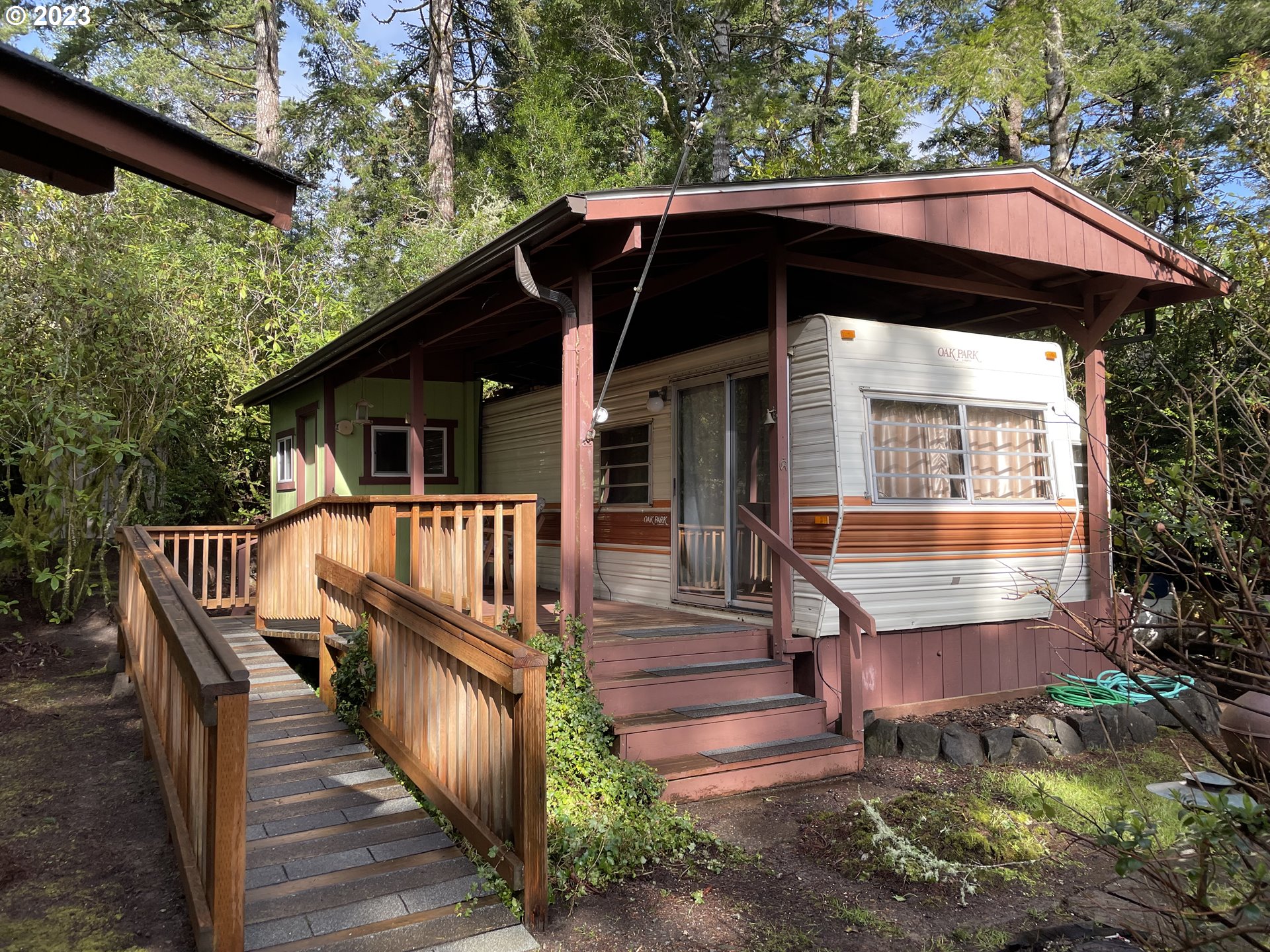 71 Castaway Cove Florence, OR 97439 - Photo 1 of 16