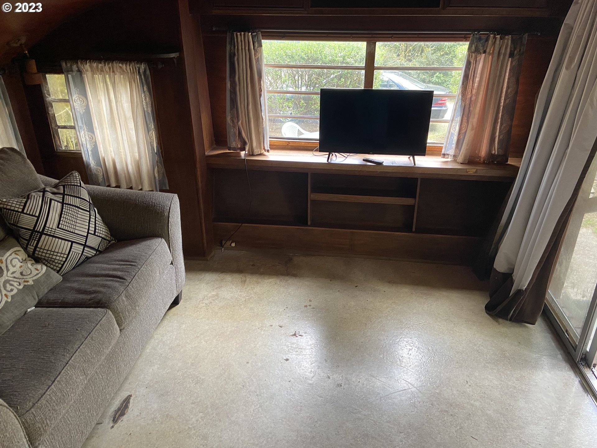 71 Castaway Cove Florence, OR 97439 - Photo 13 of 16