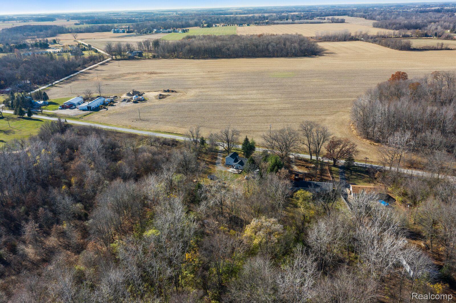 11792 Townsend Road Milan, MI 48160 - Photo 26 of 33 Gallery Image 26