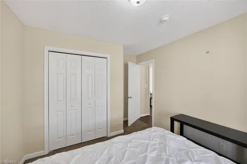 $268,900 | 368 Fox Creek Lane, Lexington, NC 27292