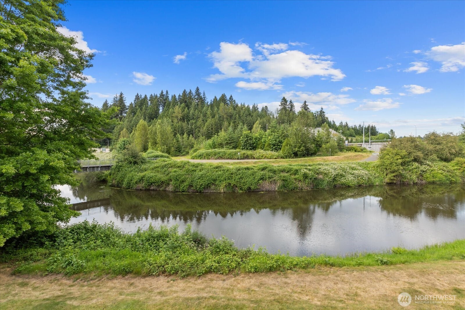 10822 East Riverside Drive, Unit A303 Bothell, WA 98011 - Photo 26 of 35