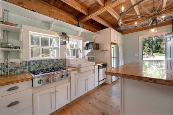 $1,400,000 | 316 Summer Street, Marshfield, MA 02050