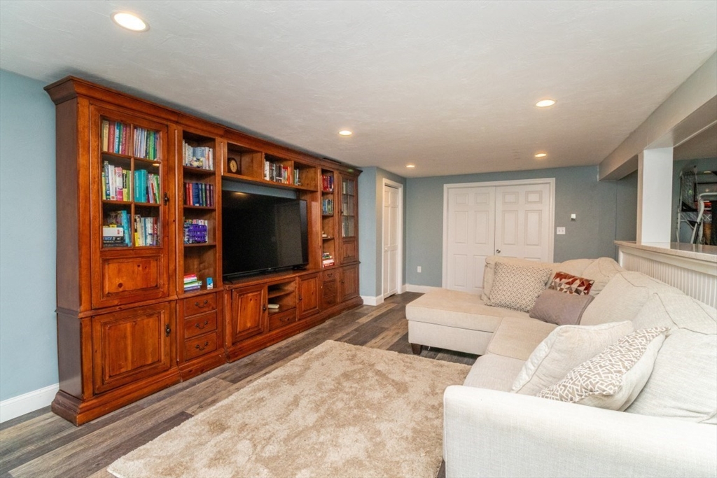 745 Washington Street Walpole, MA 02081 - Photo 30 of 42
