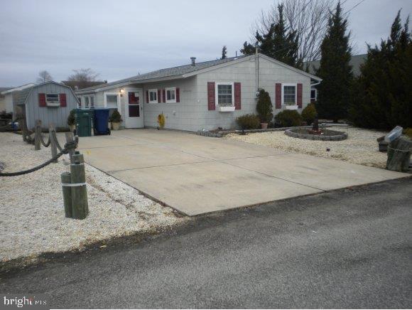 29 West Mullica Road Tuckerton, NJ 08087 - Photo 2 of 4