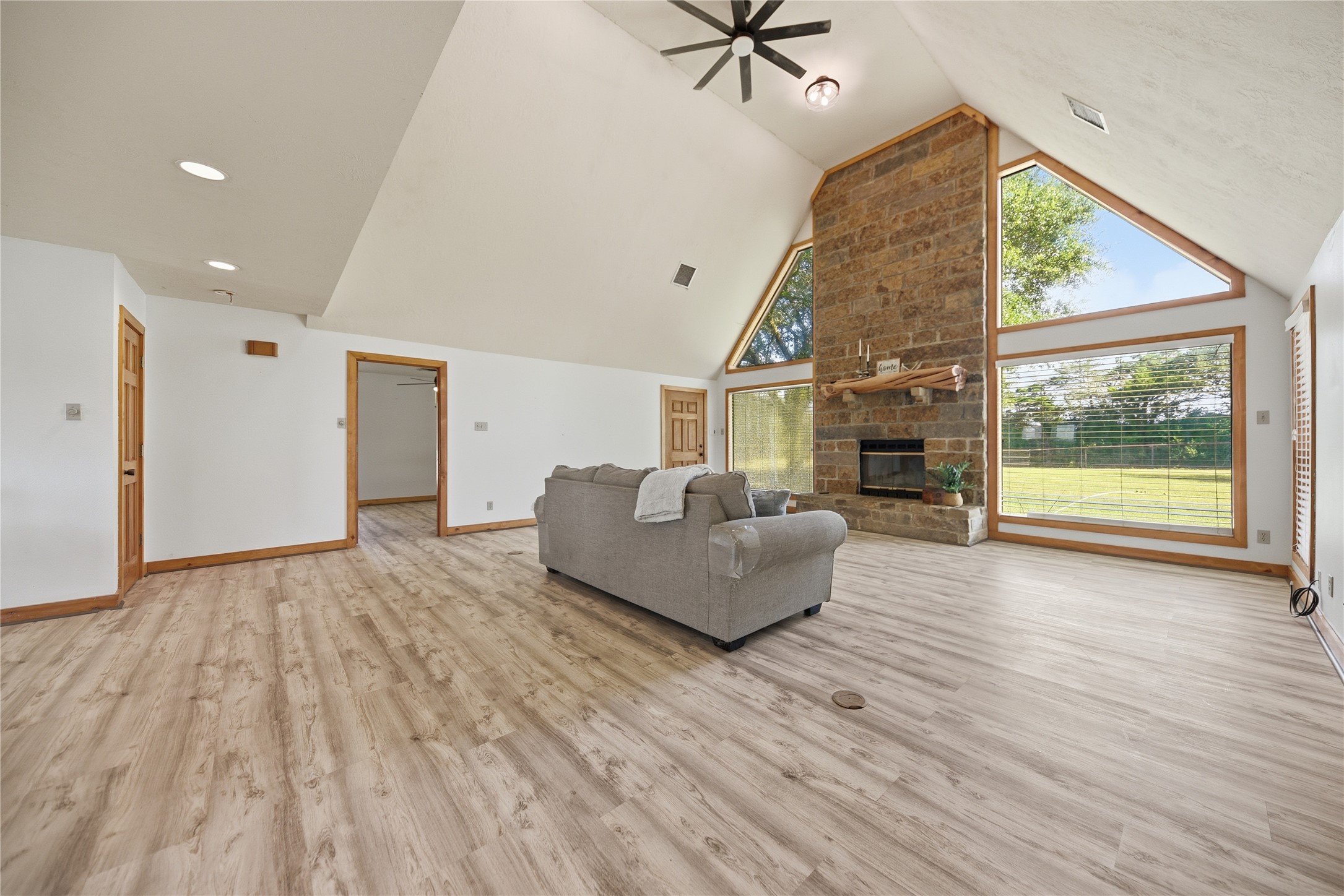 3090 Old Navasota Road Brenham, TX 77833 - Photo 5 of 24