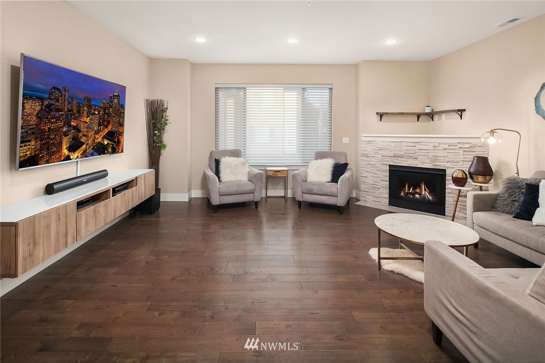 321 South 47th Street, Unit A Renton, WA 98055 - Photo 9 of 23 Gallery Image 9