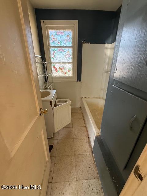 809 Cabarrus Street Edenton, NC 27932 - Photo 7 of 11 Bathroom