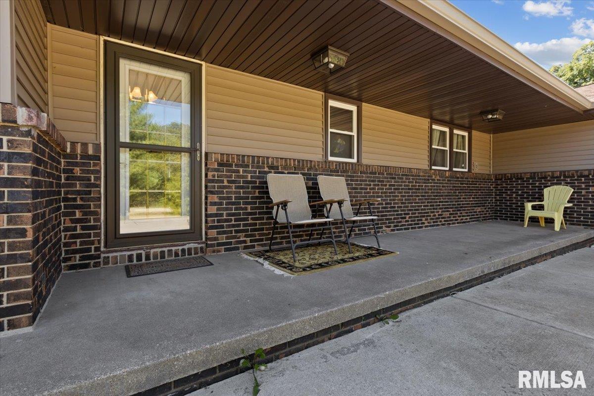 10522 West Lancaster Road Mapleton, IL 61547 - Photo 6 of 67