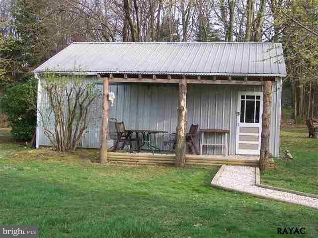 481 Church Road Orrtanna, PA 17353 - Photo 14 of 19 Gallery Image 14
